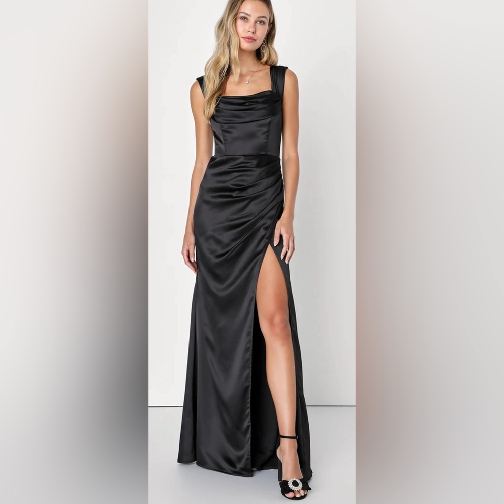 Satin women’s wedding black dress size 6